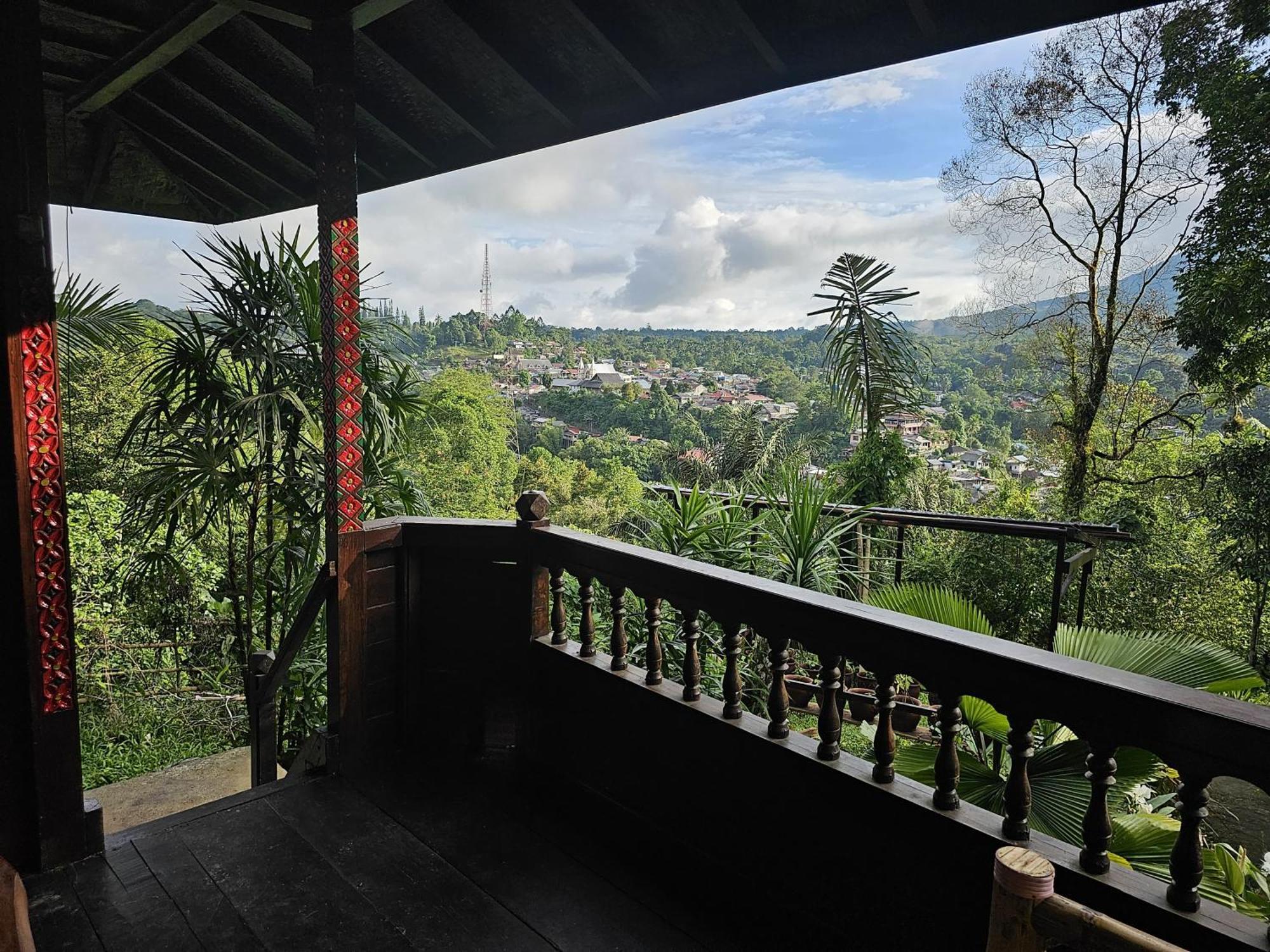 Rimba Eco Resort Tomohon Exterior foto